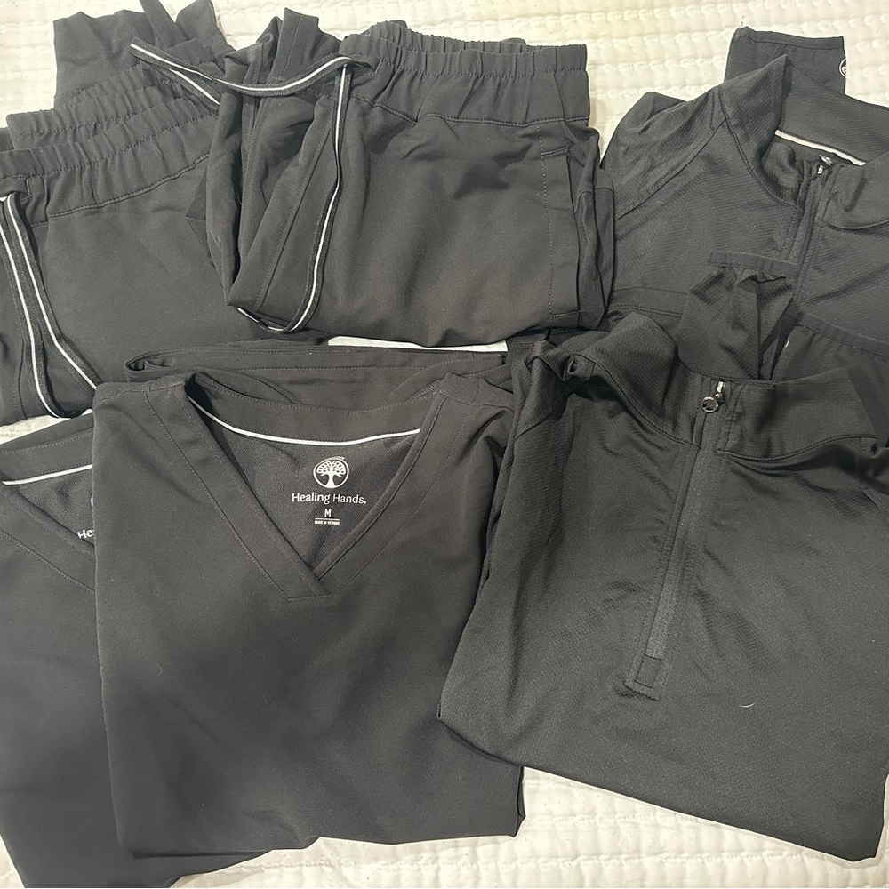 Healing Hands Black Scrub Bundle